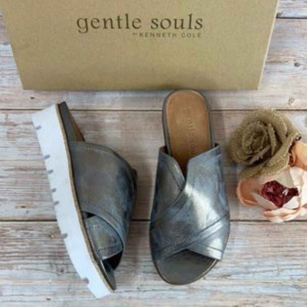 Gentle Souls by Kenneth Cole Lavern X-Band Platform Sandals 6.5M