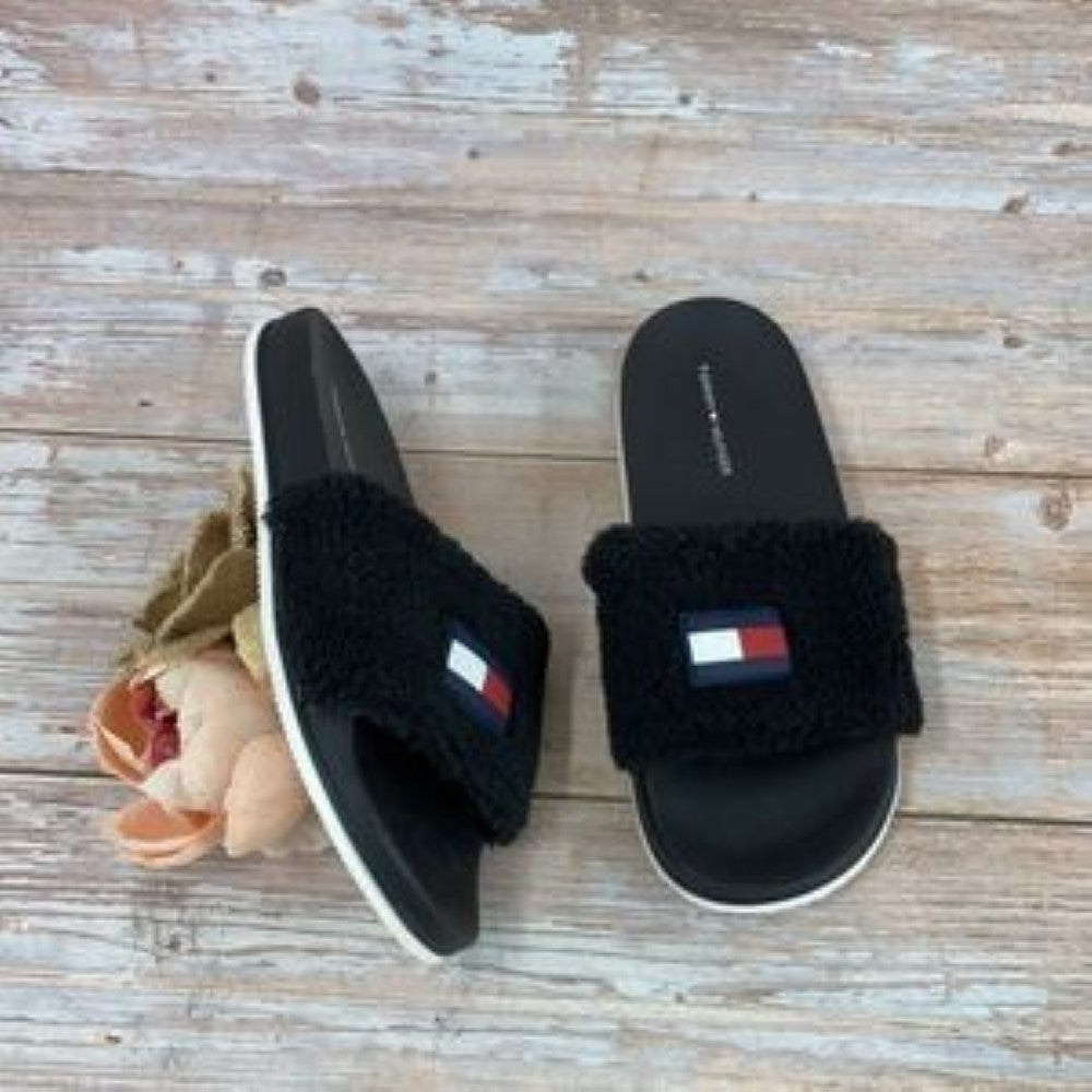 Tommy Hilfiger Slippers 8M